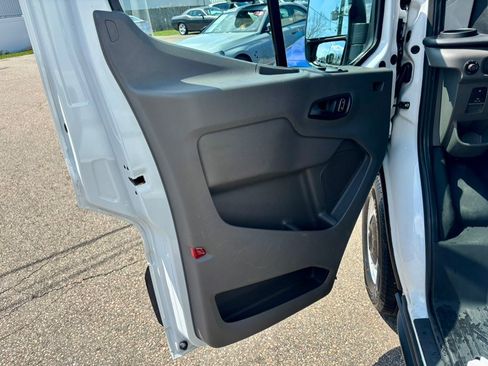 Used 2023 Ford Transit 250 148 High Roof Extended RWD image 10