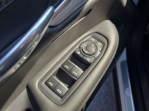 Used 2021 Cadillac XT6 Sport w/ LPO, ONYX Package AWD/4WD image 25