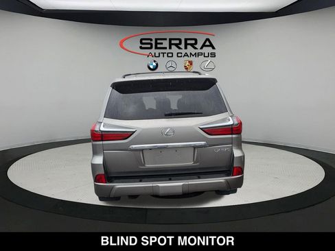 Used 2019 Lexus LX 570 4WD w/ Luxury Package image 13