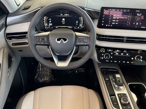 New 2026 INFINITI QX60 Luxe w/ Family Package AWD/4WD image 11