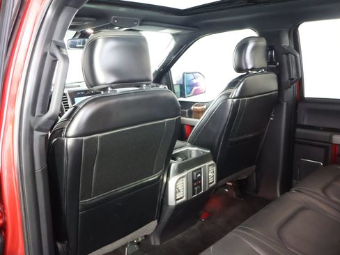 Used 2015 Ford F150 Platinum w/ Equipment Group 701A Luxury AWD/4WD image 51