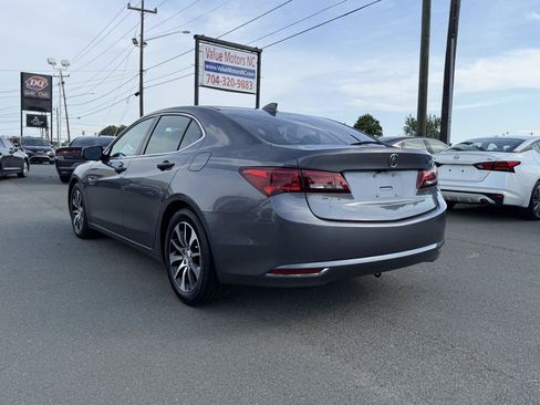 Used 2017 Acura TLX w/ Technology Package FWD image 4