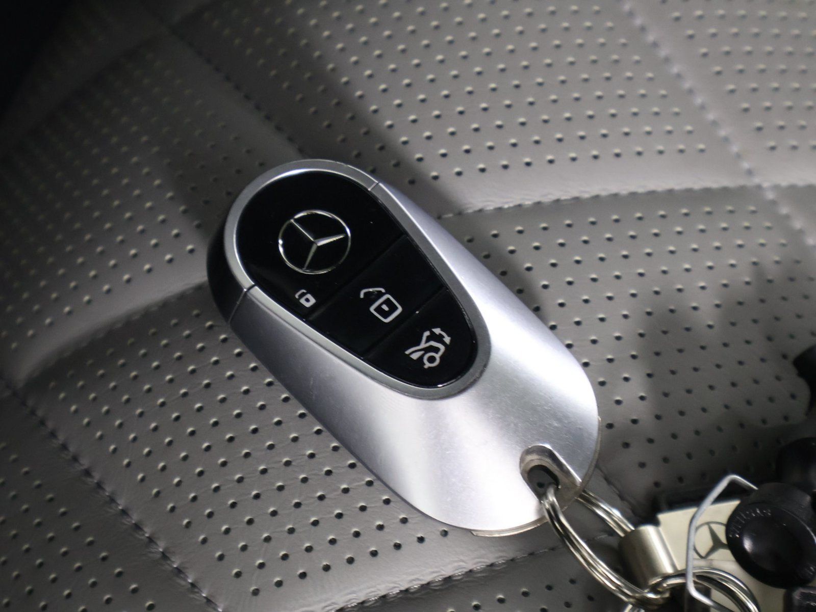 Used 2023 Mercedes-Benz S 580 4MATIC Sedan image 33