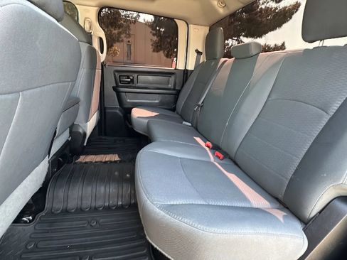 Used 2016 RAM 2500 Tradesman w/ Chrome Appearance Group AWD/4WD image 13
