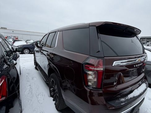 Used 2023 Chevrolet Tahoe LT w/ Luxury Package image 4