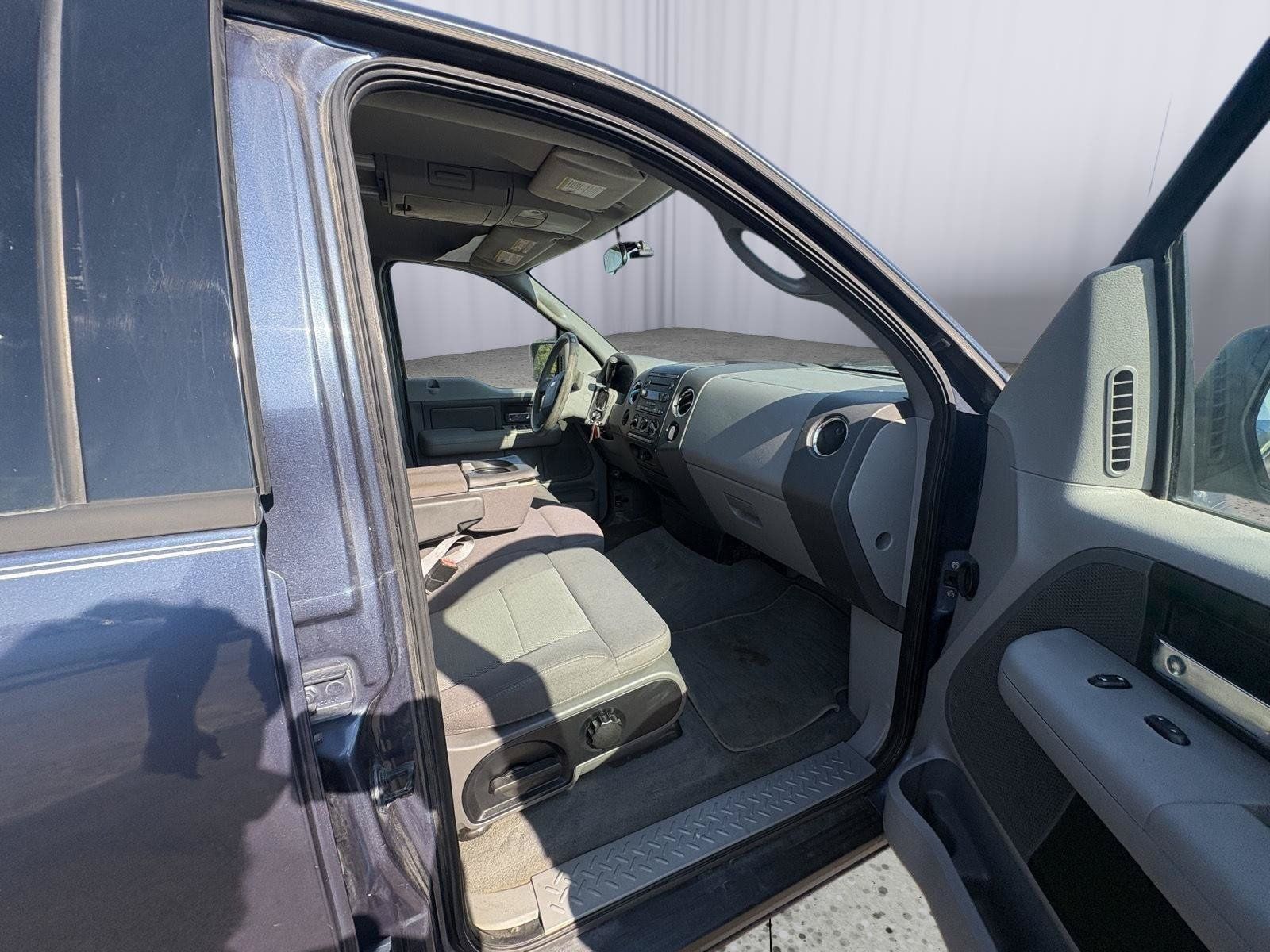 Used 2004 Ford F150 XLT RWD image 16