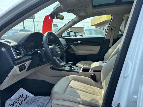 Used 2020 Audi Q5 Prestige image 4