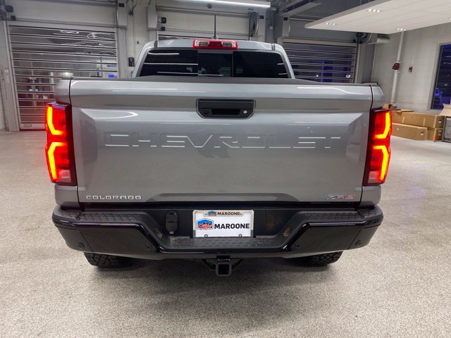 New 2026 Chevrolet Colorado ZR2 w/ Technology Package AWD/4WD image 6