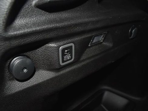 Used 2024 Jeep Grand Cherokee L Laredo image 35