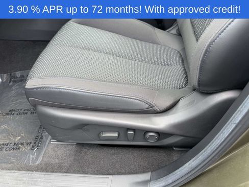 Certified 2026 Subaru Forester Premium w/ Base/Premium Package AWD/4WD image 17