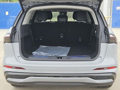 New 2026 Lincoln Nautilus Reserve w/ Jet Appearance Package image 9