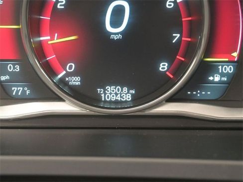 Used 2015 Volvo V60 T5 Premier image 24