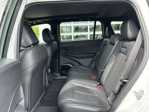 New 2026 Jeep Cherokee Overland AWD/4WD image 7