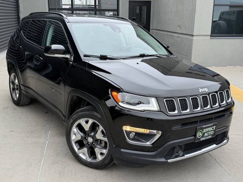 Used 2018 Jeep Compass Limited w/ Navigation Group AWD/4WD image 6