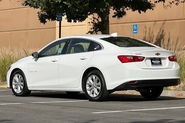 Used 2025 Chevrolet Malibu LT FWD image 6