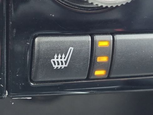 Used 2022 Subaru Ascent Limited w/ Technology Package image 30