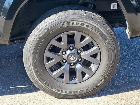 Used 2023 Toyota Tacoma SR5 image 28