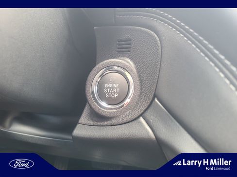 Used 2025 Subaru Outback Limited image 30