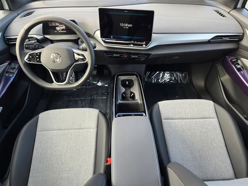 New 2026 Volkswagen ID.4 Pro image 10