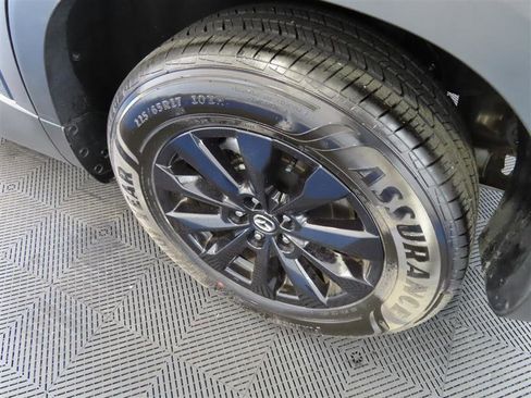 Used 2025 MAZDA CX-50 AWD 2.5 S w/ Preferred Package image 7