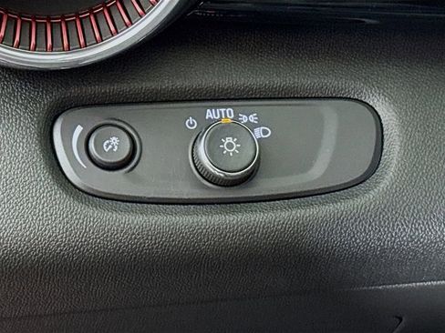 New 2026 Chevrolet Trax RS w/ Driver Confidence Package image 10