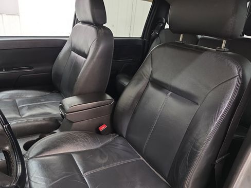 Used 2010 GMC Canyon SLT image 30