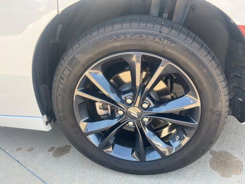 Used 2023 Dodge Charger SXT w/ Blacktop Package image 19