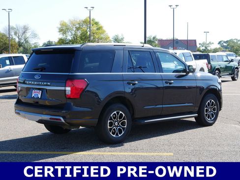 Certified 2024 Ford Expedition XLT image 5