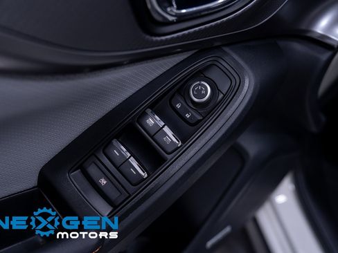 Used 2023 Subaru Crosstrek 2.5i Limited image 24