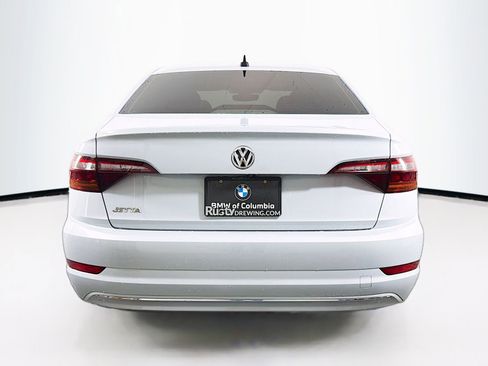 Used 2019 Volkswagen Jetta SEL FWD image 6