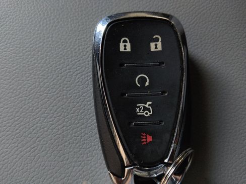Used 2021 Chevrolet Malibu LS w/ Driver Confidence Package II FWD image 32