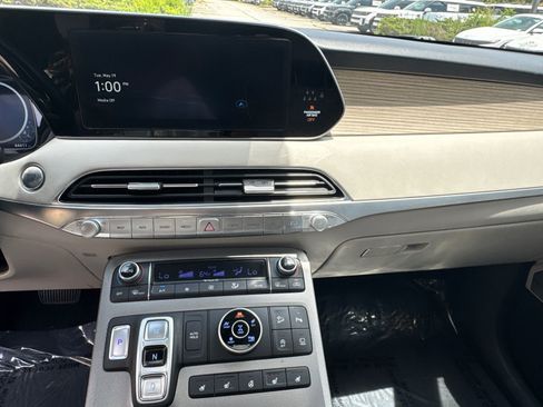Used 2021 Hyundai Palisade Limited w/ Cargo Package AWD/4WD image 29