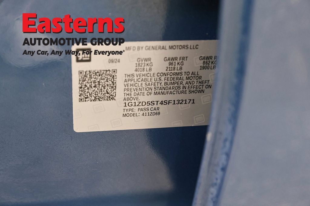 Used 2025 Chevrolet Malibu LT FWD image 35