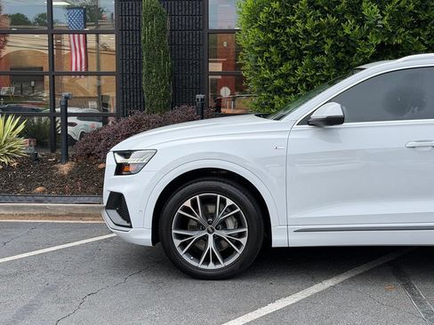 Used 2023 Audi Q8 Premium Plus w/ Premium Plus Package AWD/4WD image 10