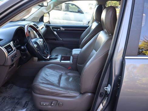 Used 2010 Lexus GX 460 AWD/4WD image 20