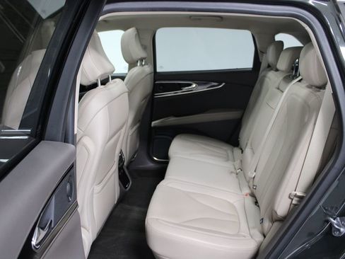 Used 2023 Lincoln Nautilus Reserve w/ Equipment Group 201A image 27