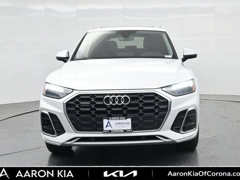 Used 2023 Audi Q5 2.0T Premium w/ Convenience Package AWD/4WD image 28