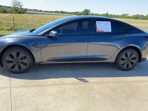 Used 2025 Tesla Model 3 Long Range RWD image 4