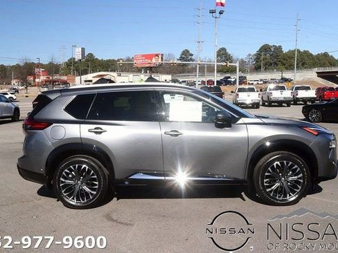 New 2026 Nissan Rogue Platinum w/ Platinum Premium Package AWD/4WD image 4