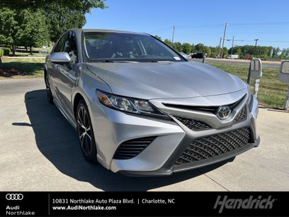 Used 2020 Toyota Camry SE