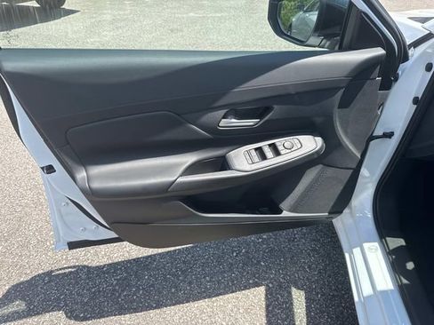 New 2026 Nissan Sentra SV w/ SV Convenience Package FWD image 21
