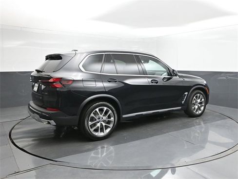 New 2026 BMW X5 sDrive40i image 15
