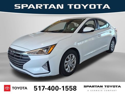 Used 2020 Hyundai Elantra SE FWD image 1