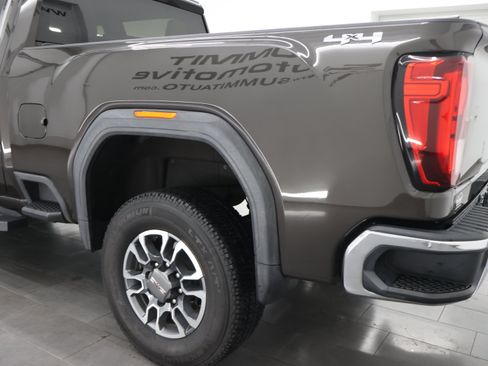 Used 2021 GMC Sierra 3500 SLE w/ SLE Convenience Package AWD/4WD image 28