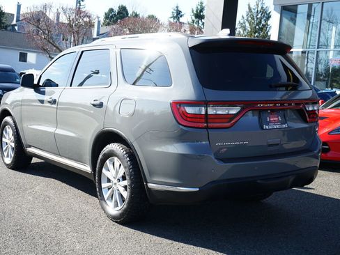 Used 2021 Dodge Durango SXT image 3