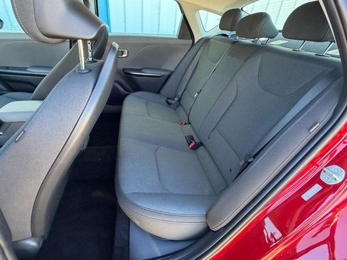 Used 2025 Kia K4 FWD image 14