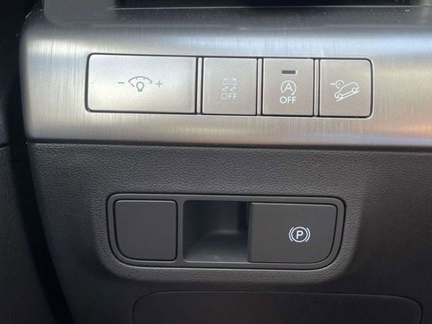 New 2026 Hyundai Kona SE image 35