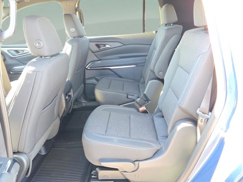 New 2026 Chevrolet Traverse LT w/ Driver Confidence Package FWD image 11