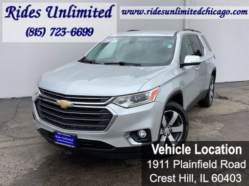 Used 2019 Chevrolet Traverse LT w/ LT Premium Package AWD/4WD image 1