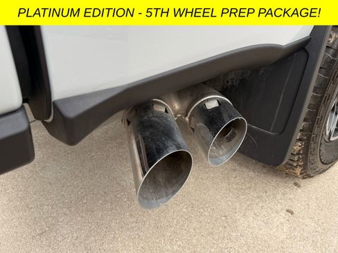 Used 2025 Ford F250 Platinum image 16